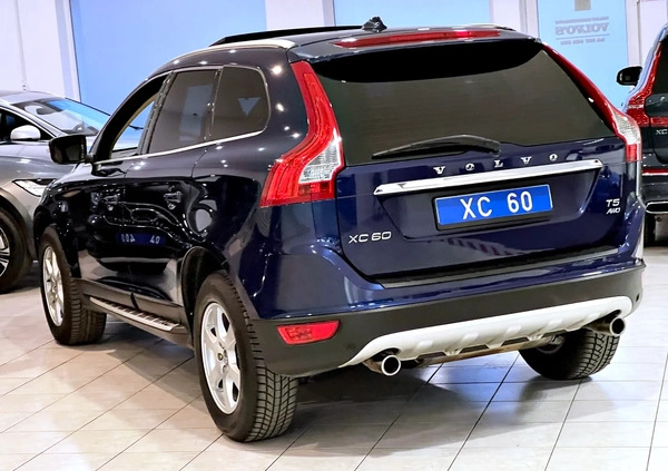 Volvo XC 60 cena 79000 przebieg: 214700, rok produkcji 2013 z Nowe Miasto nad Pilicą małe 379